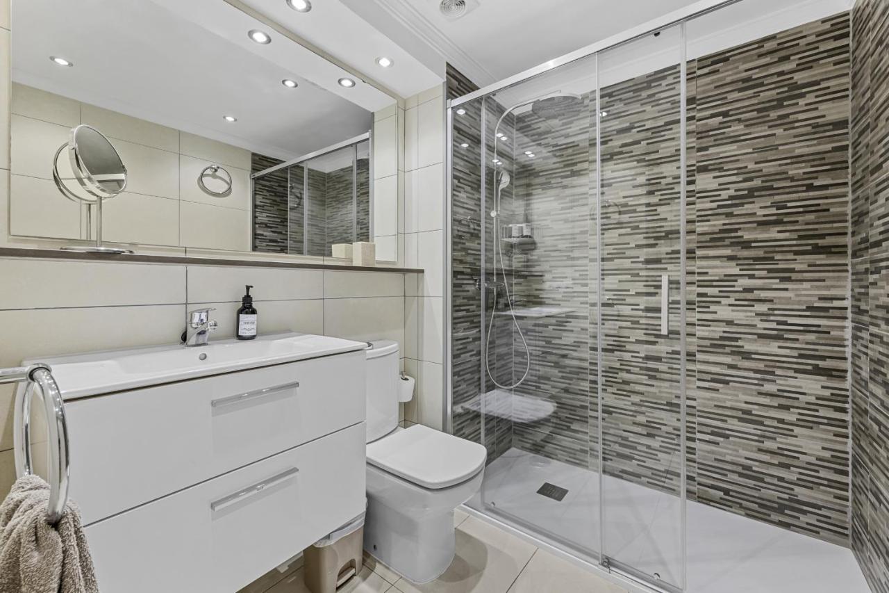 Апартаменти Casahost Bastian Boutique II Seaview Коста-Тегісе Екстер'єр фото