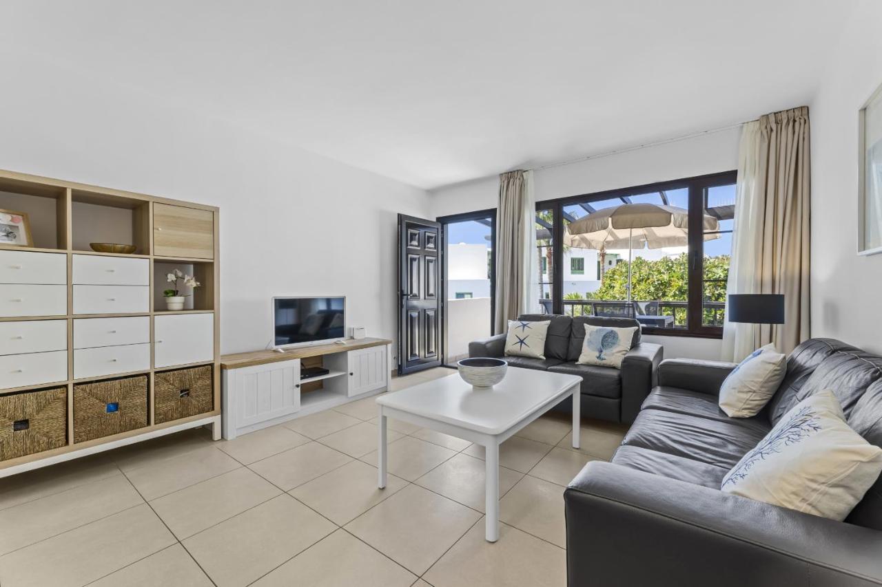 Апартаменти Casahost Bastian Boutique II Seaview Коста-Тегісе Екстер'єр фото